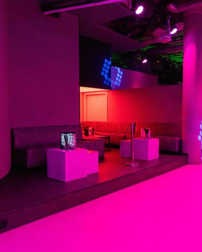 DIE BOX - Galeriebild DIE BOX - Galeriebild